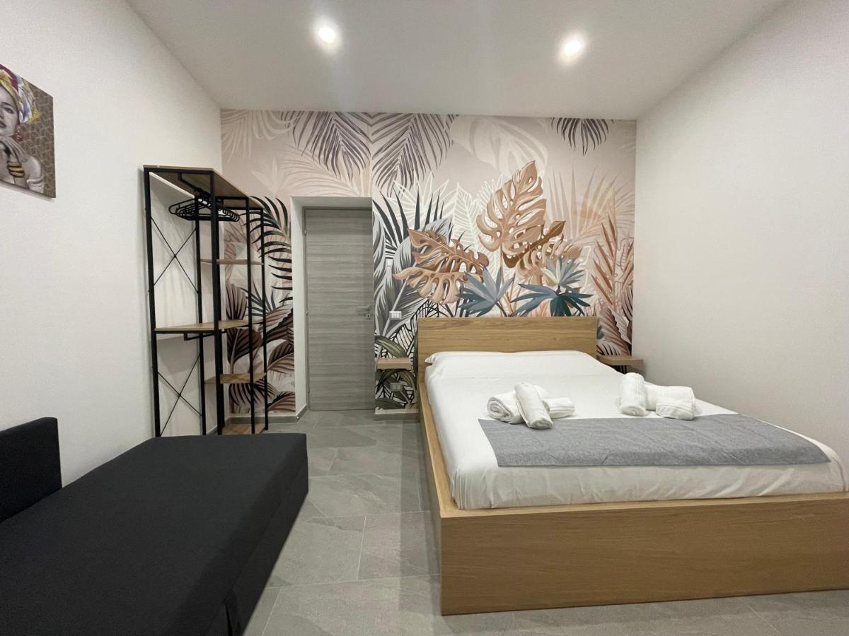 Il Vicolo Di Paola Apartment Catania Bagian luar foto